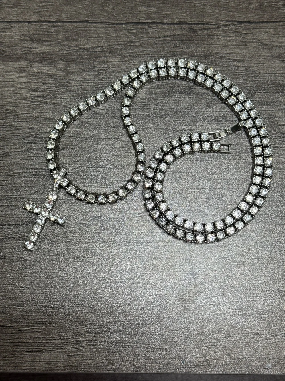 24 inches shiny Crystal Tennis Necklace with Cross Pendant chain 4mm white stone